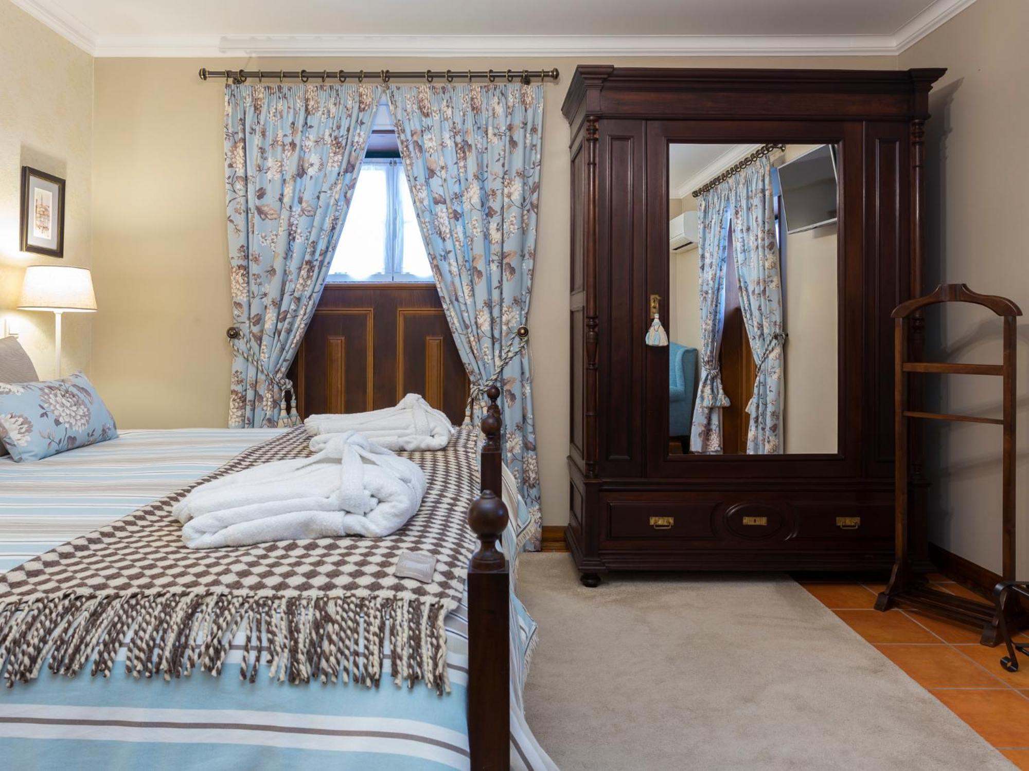 Charming Antas House Hotel Porto Room photo